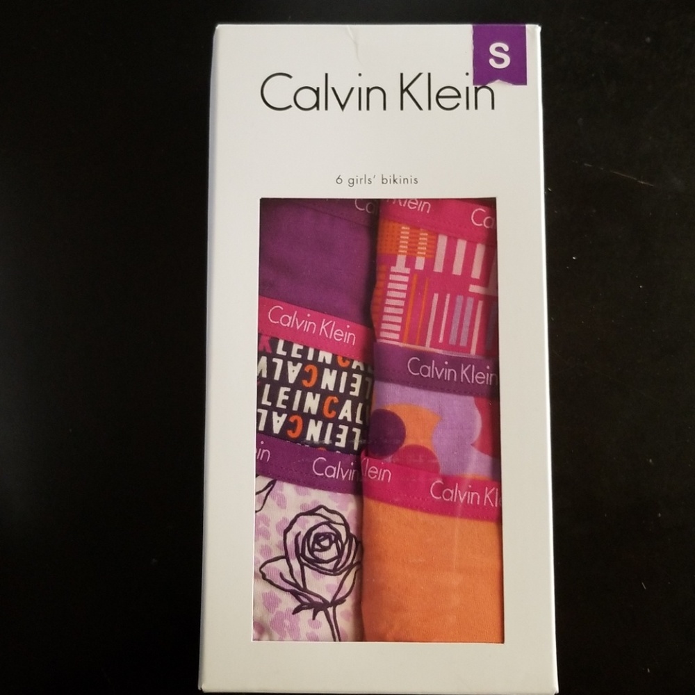 NEW in PACKAGE Girls 6 Pack Bikini Underwear